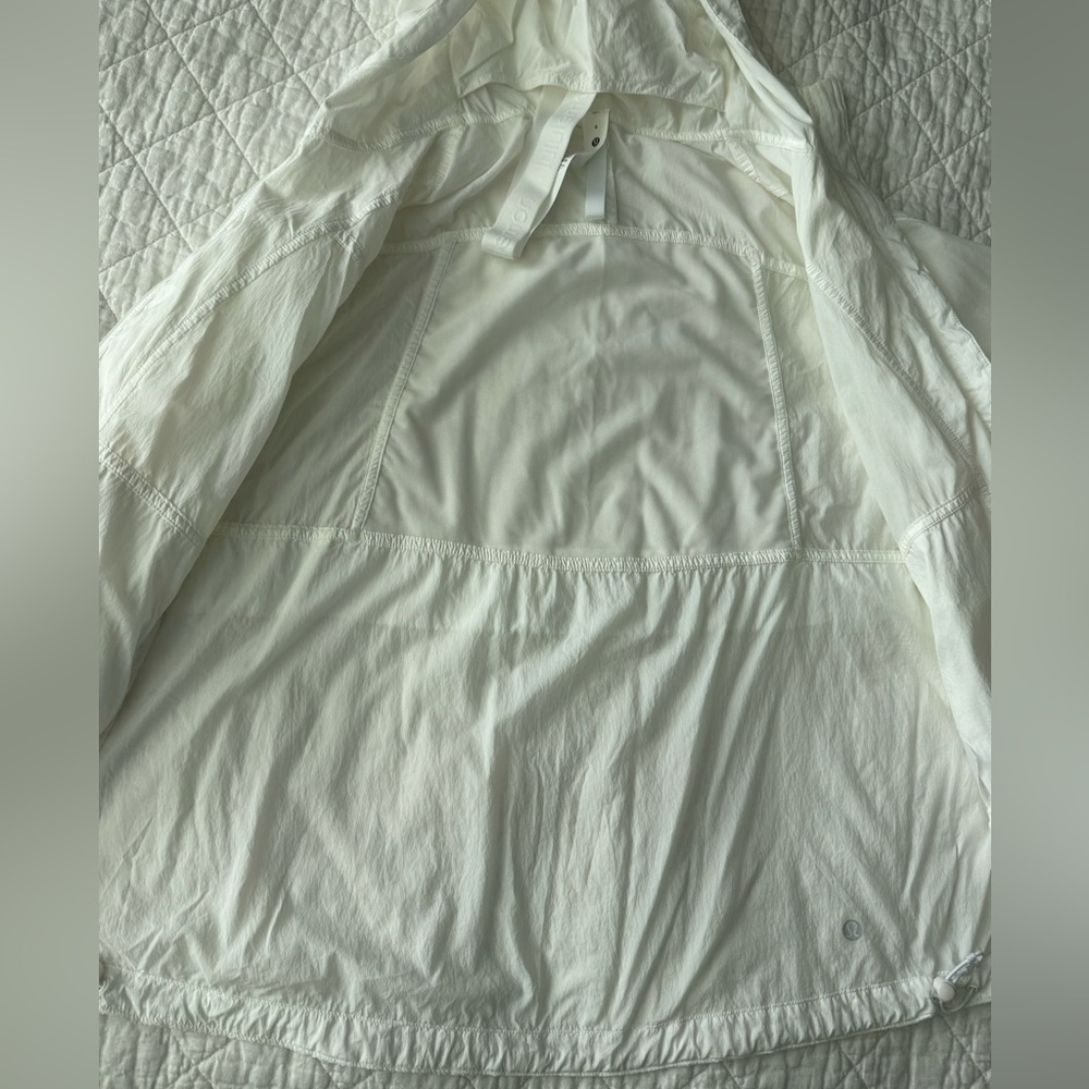 Lululemon Athletica White Hooded Windbreaker - Picture 9 of 11